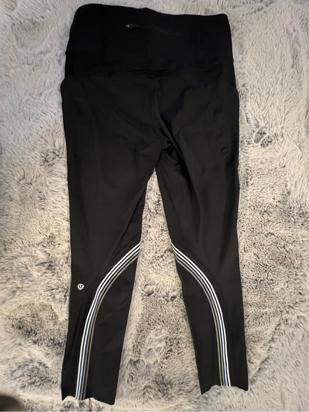 Lululemon Speed Limit High-Rise Crop 23" Black Reflective Stripe Leggings Size 8 - Picture 8 of 12